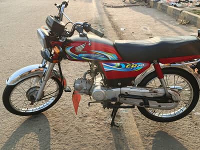 10 by 9 1 hath Chali hoi bike bilkul ok