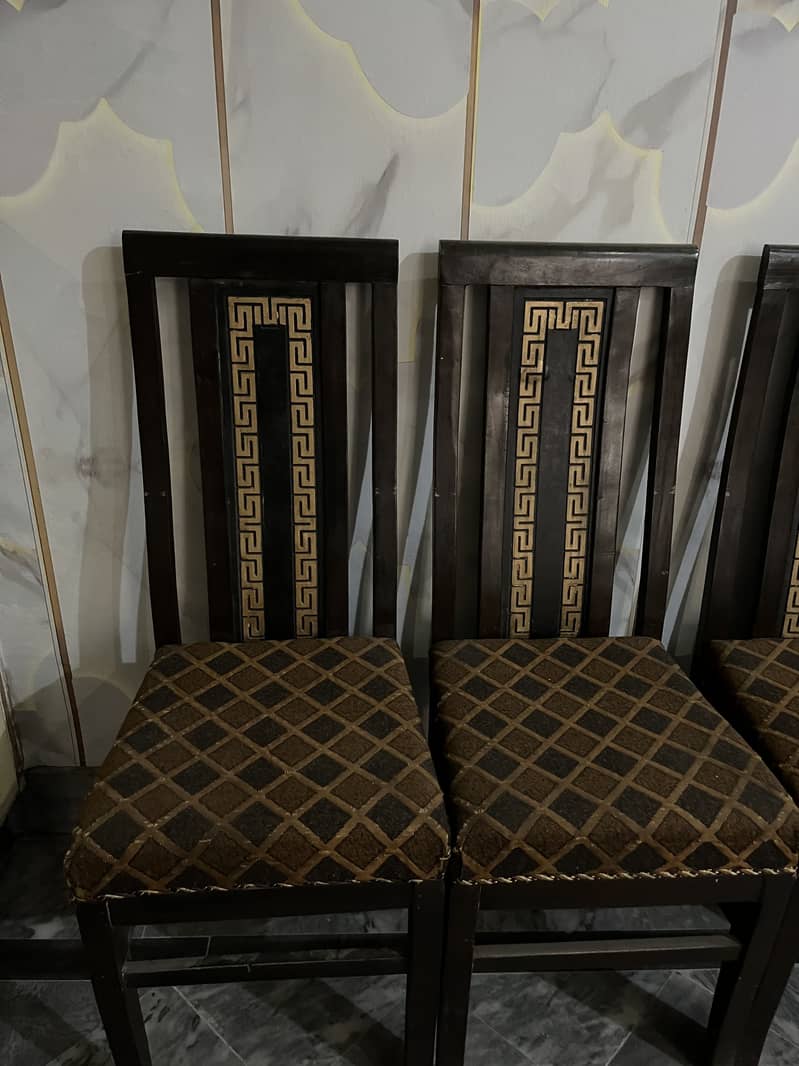 Dining chairs set 1