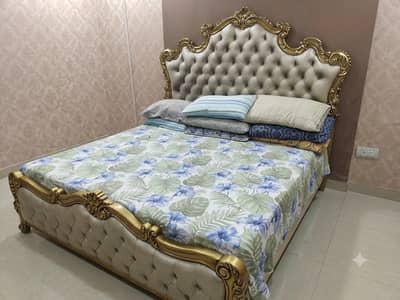 King Bed Set with Dressing and side tables