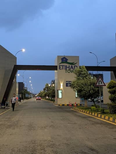 5 Marla On Grund Plots Available ETIHAD TOWN PHASE-1 Primer Enclave main Raiwind road Lahore nazd thoker naiz baig