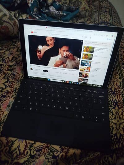 Microsoft Surface Pro 7 4/128 Touch And Type  i3 10th Generation 4/128