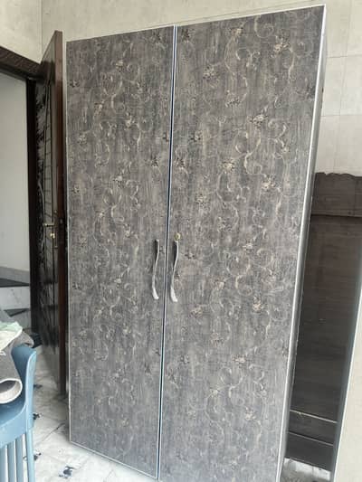New Heavy wooden double door wardrobe