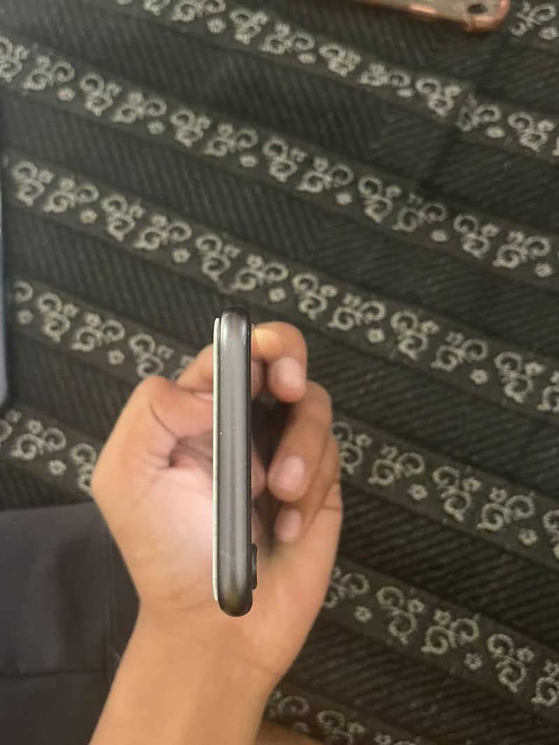 Apple iPhone 8 2