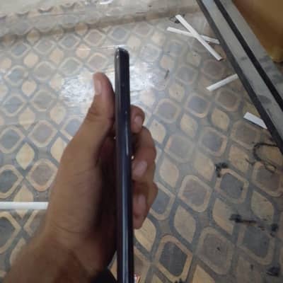 Infinix hot 11 play