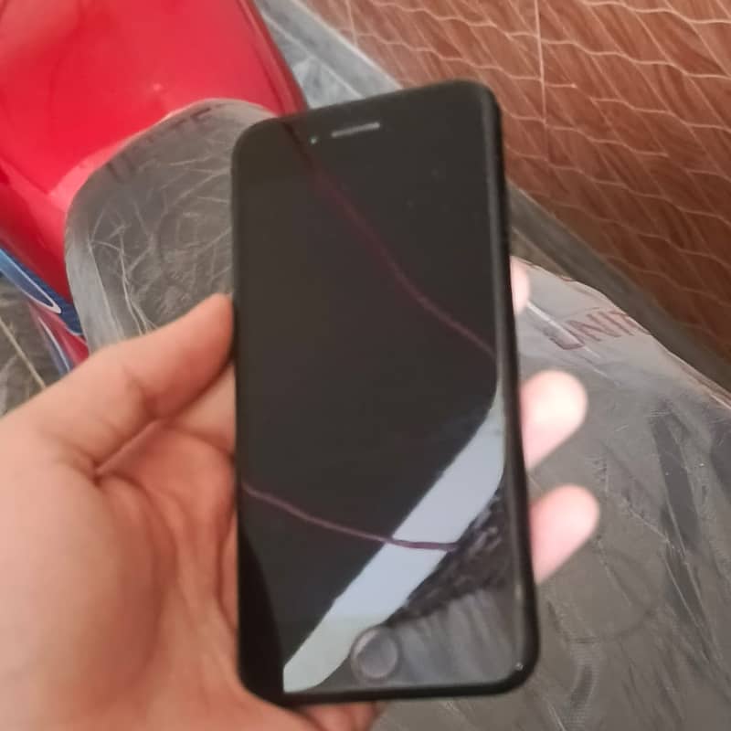 Apple iPhone SE 0