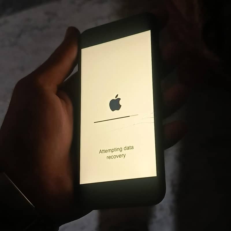 Apple iPhone SE 3