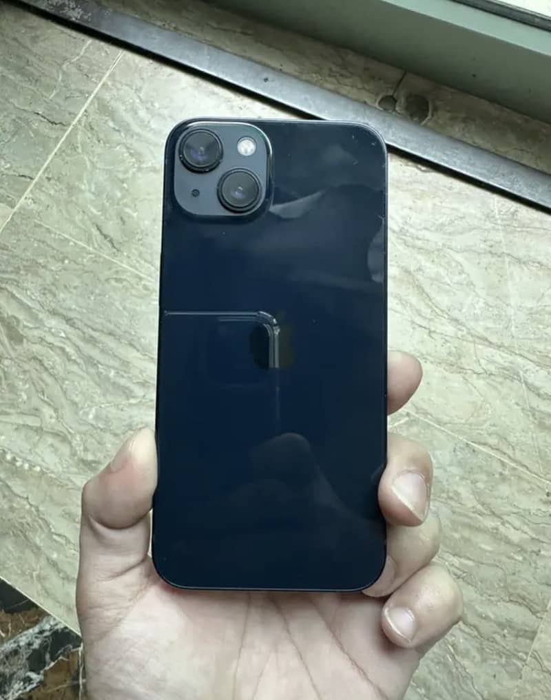Apple iPhone 13 3
