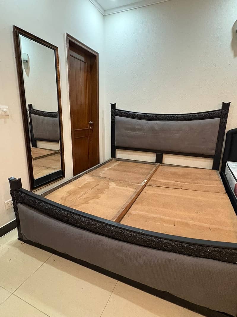 BED AVAILABLE 3
