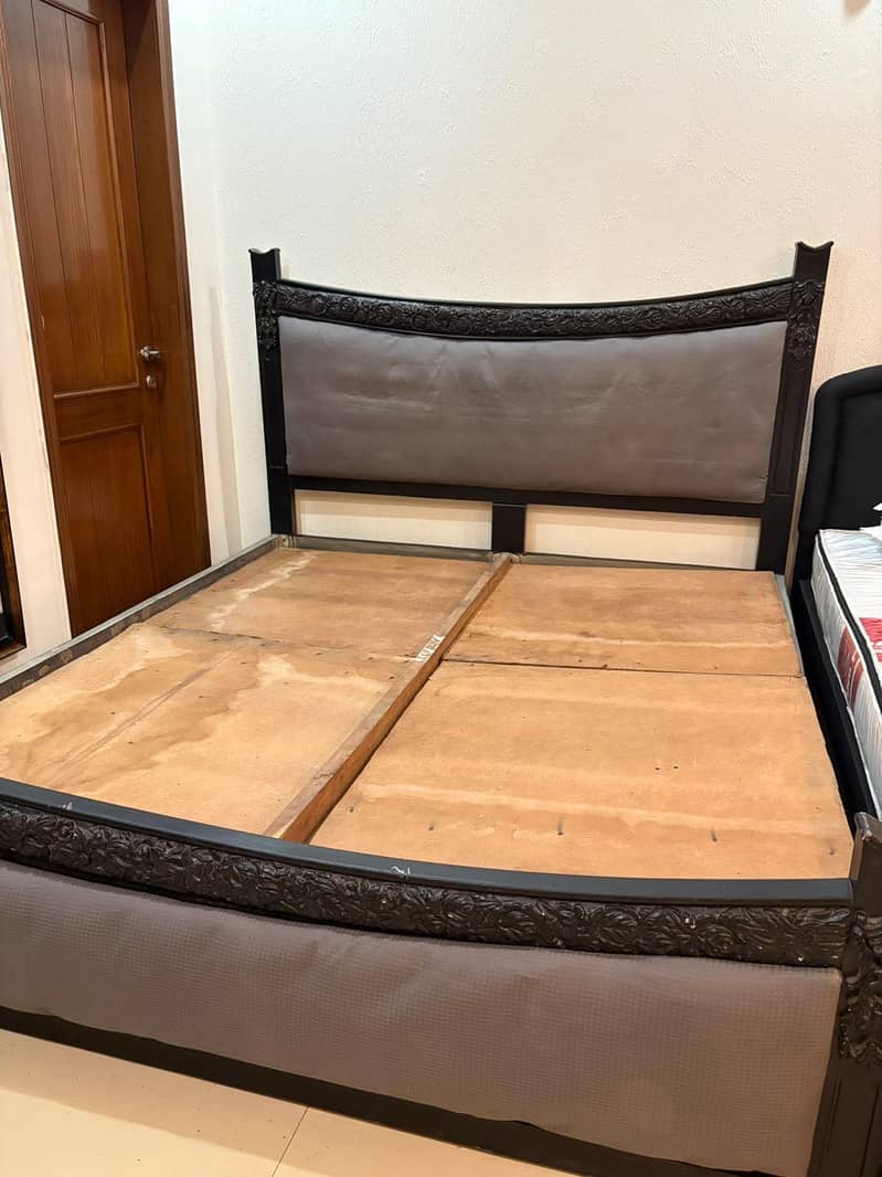 BED AVAILABLE 5