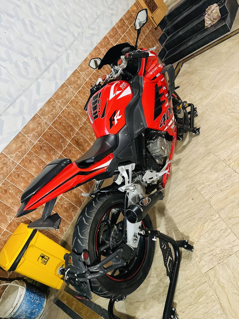 Ducati GT 1