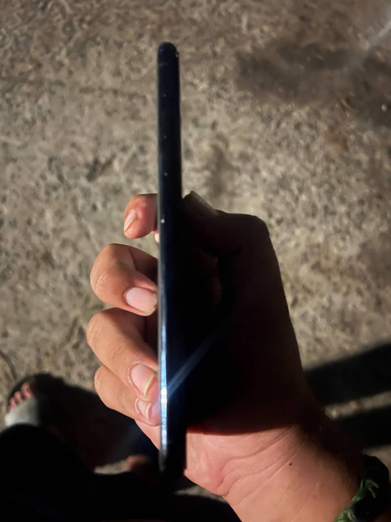 Apple iPhone 11 Pro Max 10