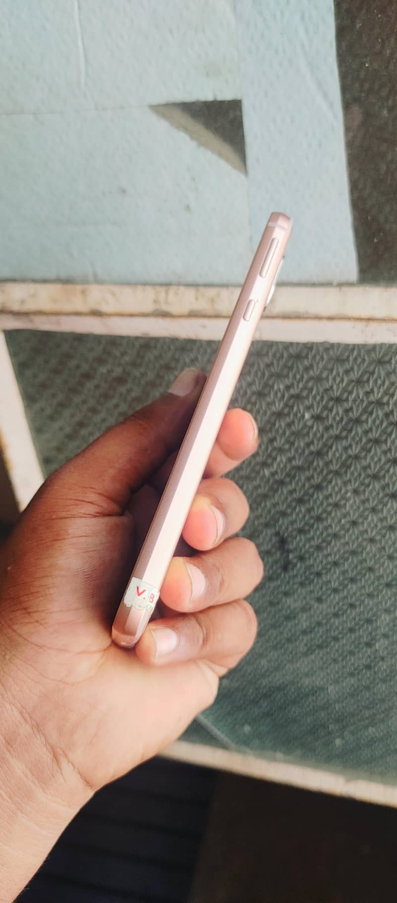 Sharp Aquos Sense 3 basic 4