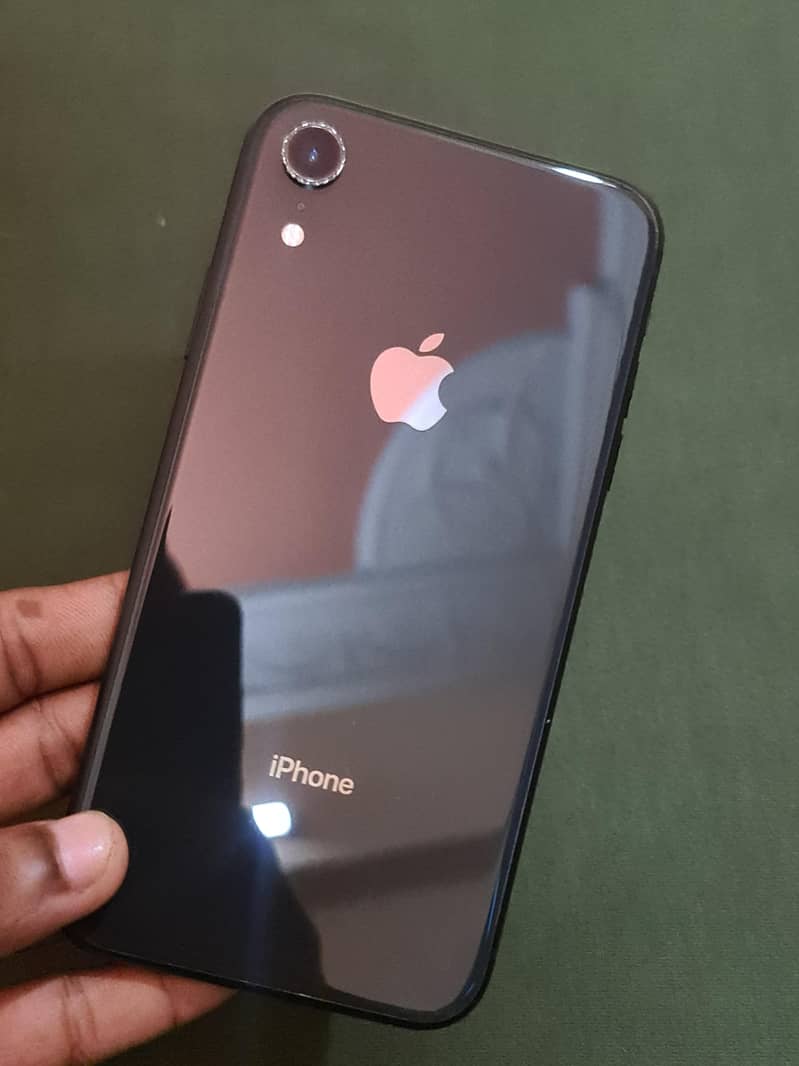 iPhone XR 5