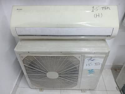 | 1.5 Ton | Gree- DC inverter 1 year warranty fully oky|0321-0833328,/