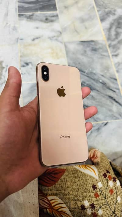 Apple iPhone XS
