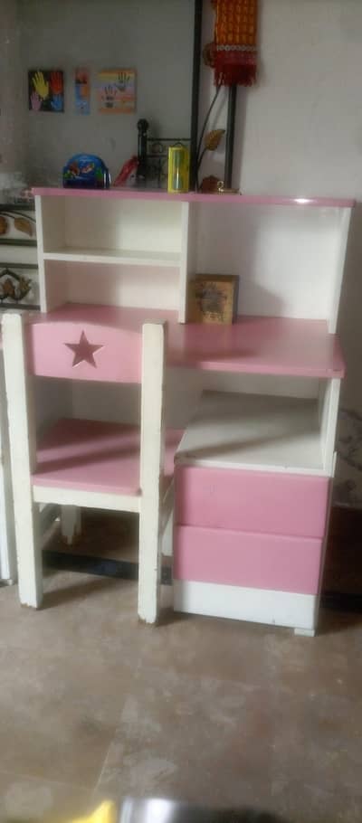 kids study table