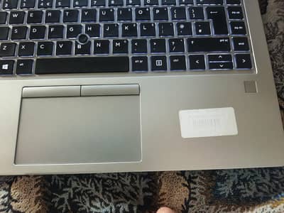 hp ryzen 7 pro