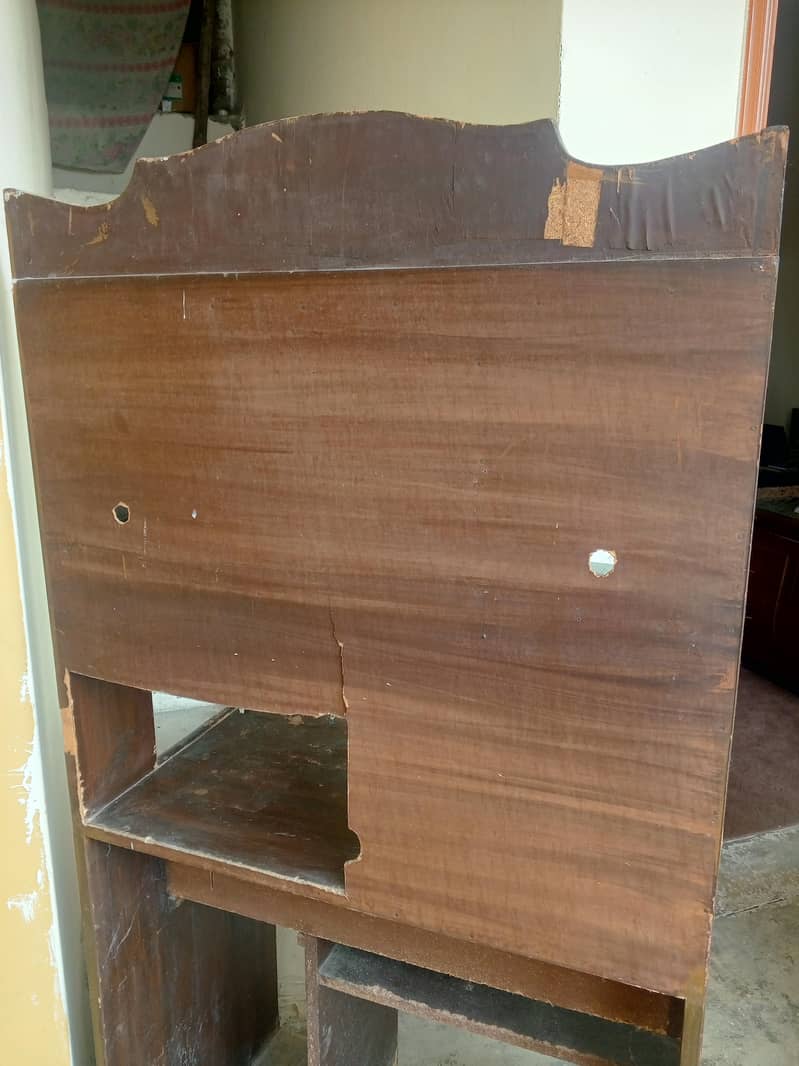 computer Almari 9