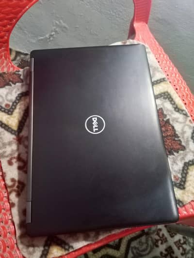 Dell laptop latitude 5480 core i5  7gen window 11 installed