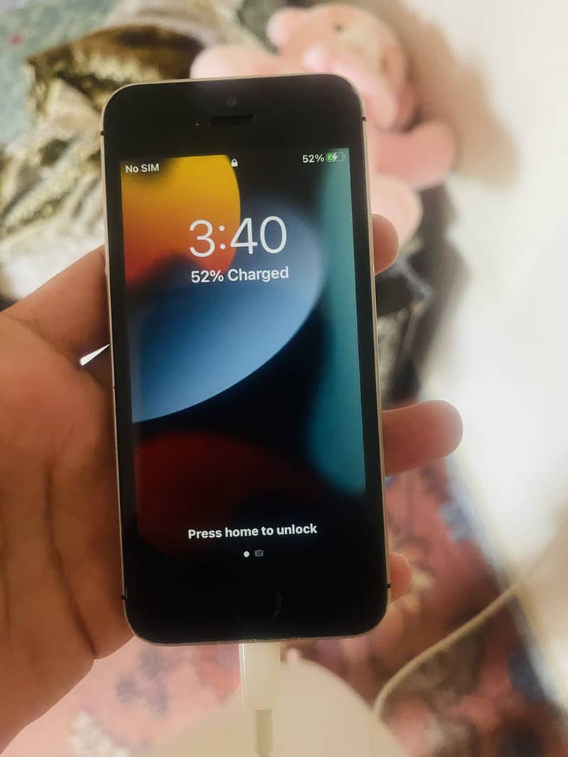 Apple iPhone SE 5