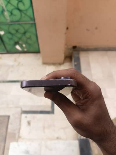 Apple iPhone 14 Pro
