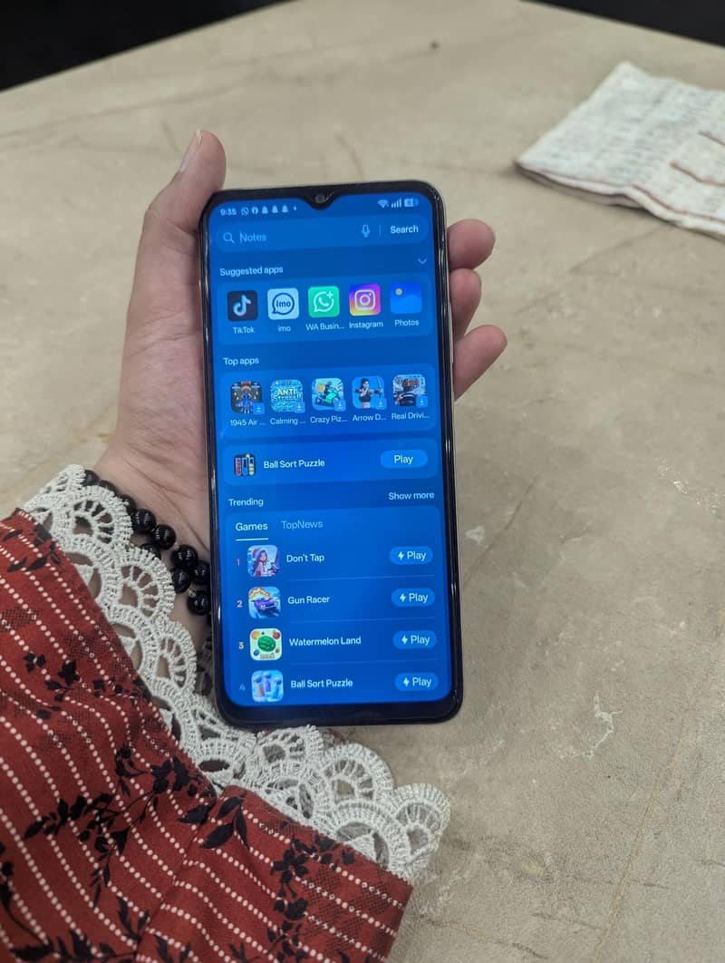 OPPO A38 1