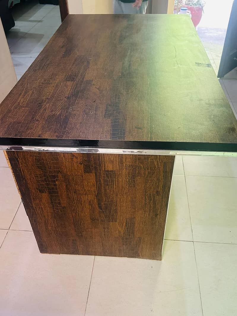 Office table 2