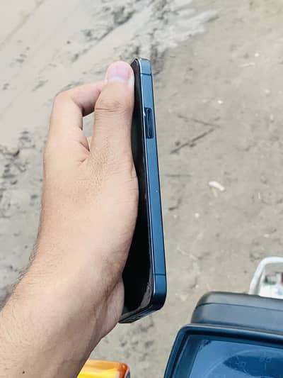 Apple iPhone 12 Pro