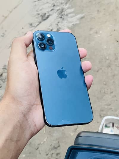 Apple iPhone 12 Pro