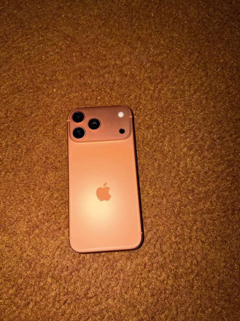 Apple iPhone 17 Pro Max 2