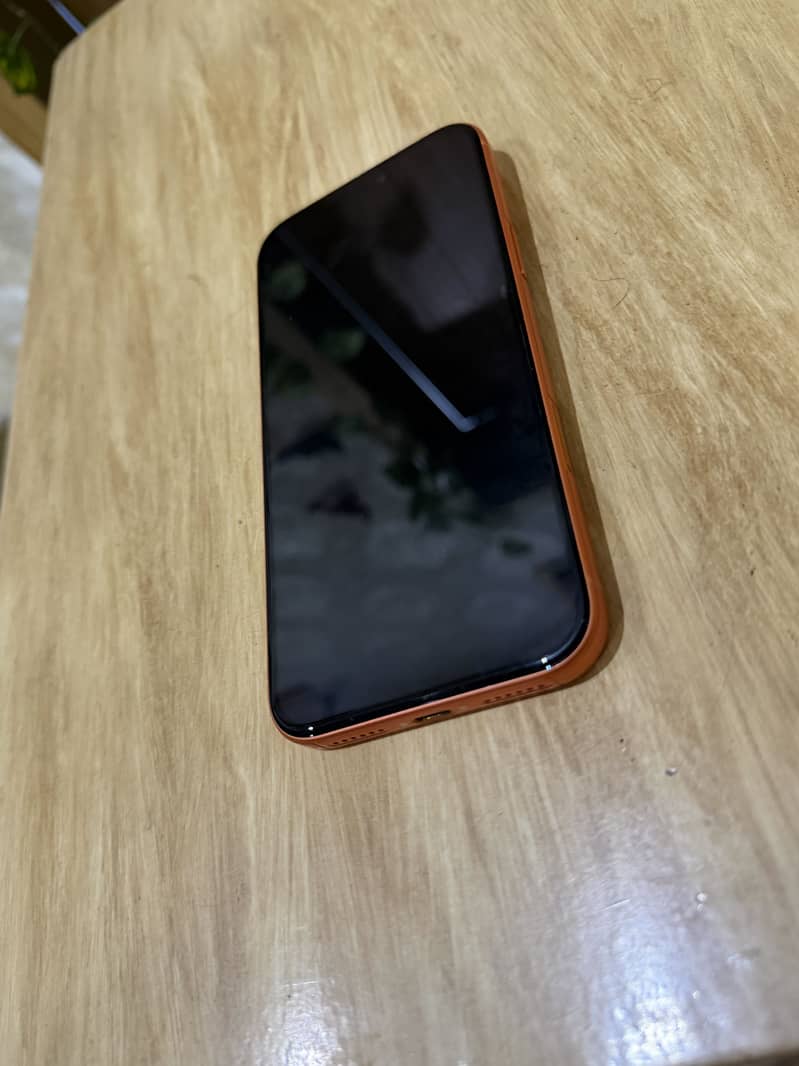 Apple iPhone 17 Pro Max 6