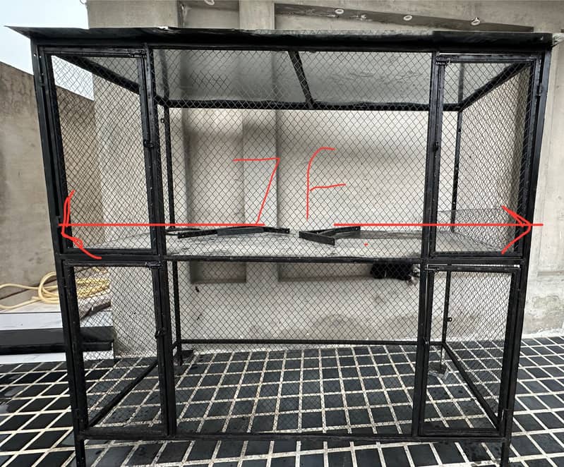 Hens cage 0