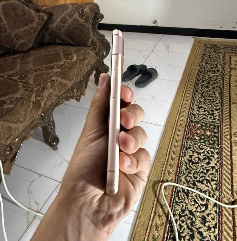 Google Pixel 8 1