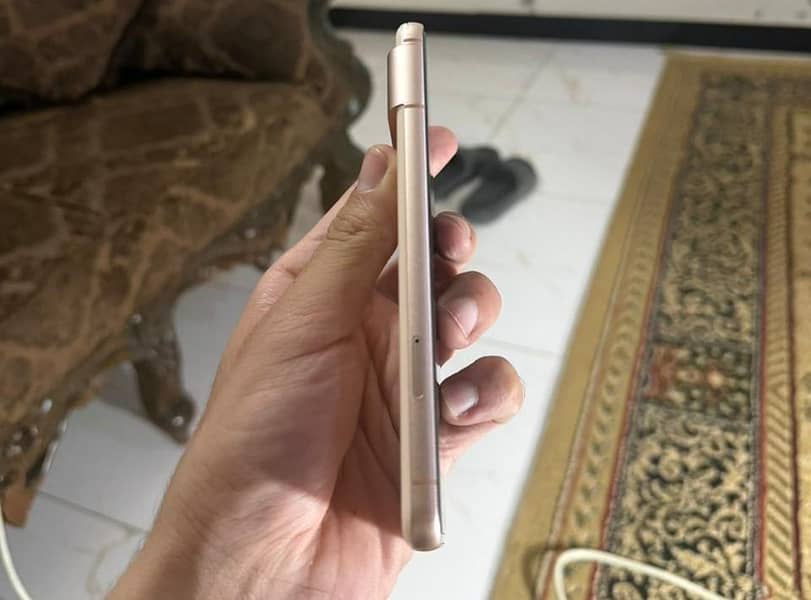 Google Pixel 8 3