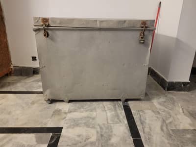 trunk for sale