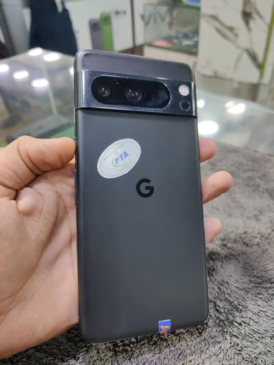 Google Pixel 8 Pro