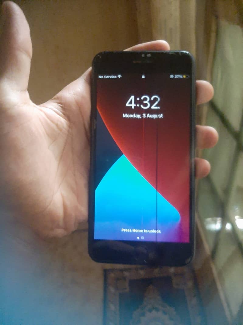 Apple iPhone 7 Plus 1