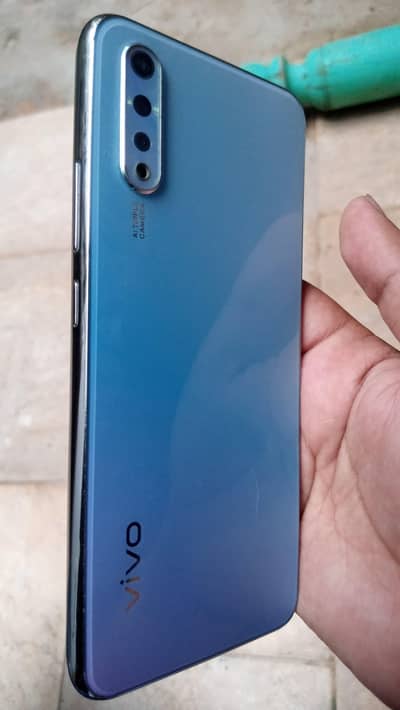 Vivo S1, On Display Finger