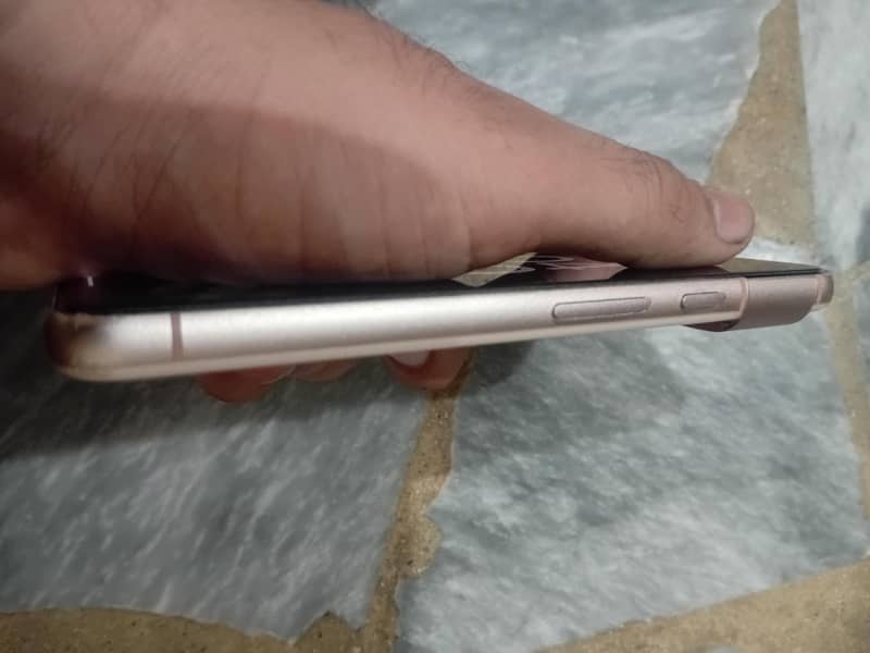 Google Pixel 8 5