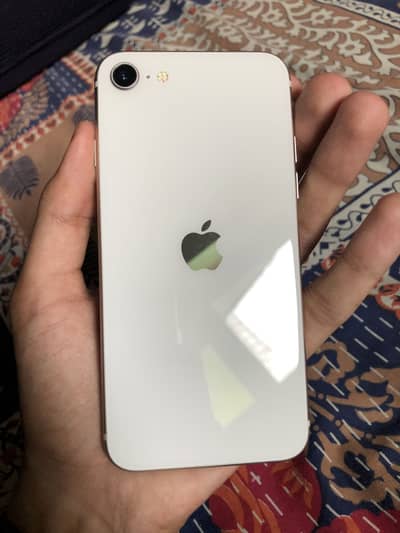 iPhone SE3 mdm 3rd generation waterpack 84health 10/10 condition