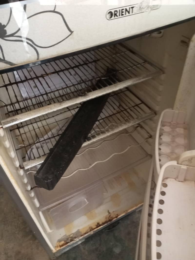 orient Refrigerator 3