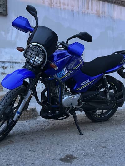 Yamaha ybr g blue