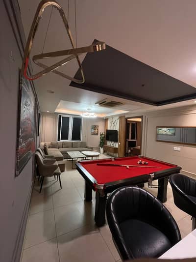 Gold crest luxury apartment