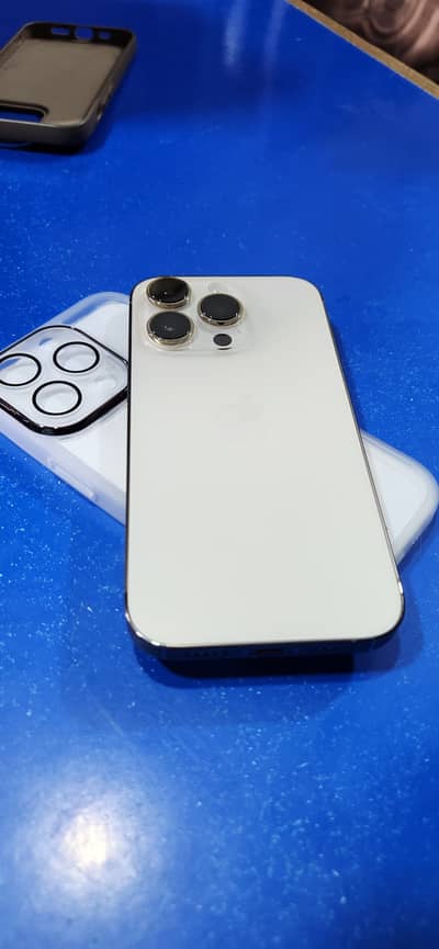 Apple iPhone 14 Pro