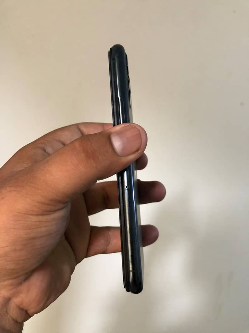 Iphone 11 pro exchange/sale 3