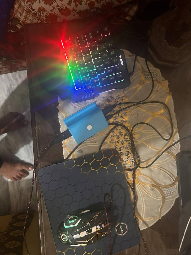 one hand gaming setup 9