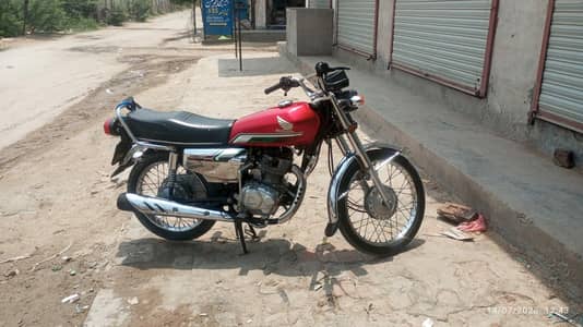 HONDA || 125 cg||   || Model 2023 special edition