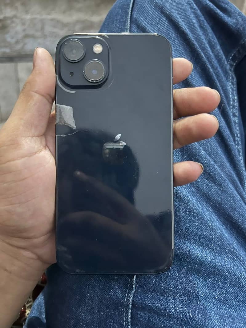 Apple iPhone 13 4