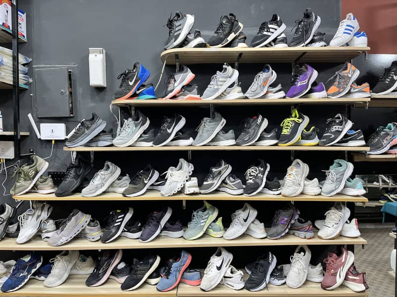 Shoe Thrift Store 4