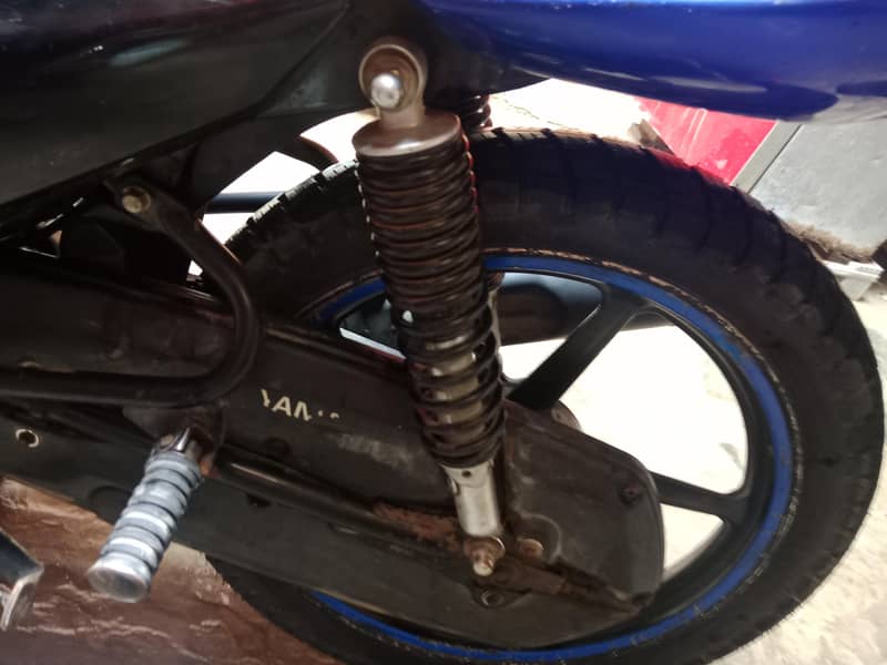 YBR125 6